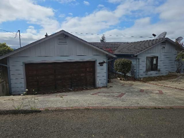 House for sale in Oregonia