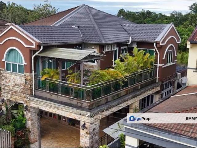 House for sale in Kuching, Bahagian Kuching