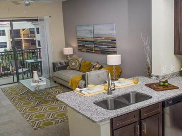 Apartment for rent in Sunrise