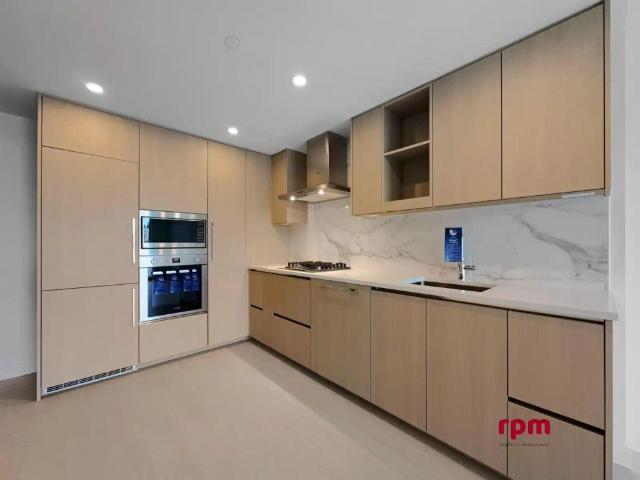 Apartment for rent in City Centre, Surrey