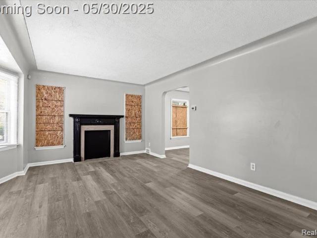 House for sale in Grosse Pointe