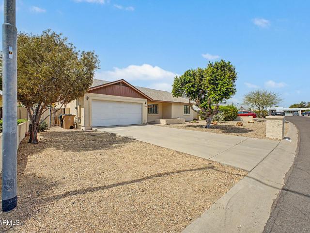 Property for sale in Youngtown, Arizona