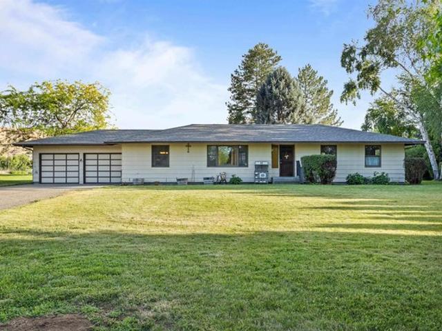 House for sale in Prosser, Washington