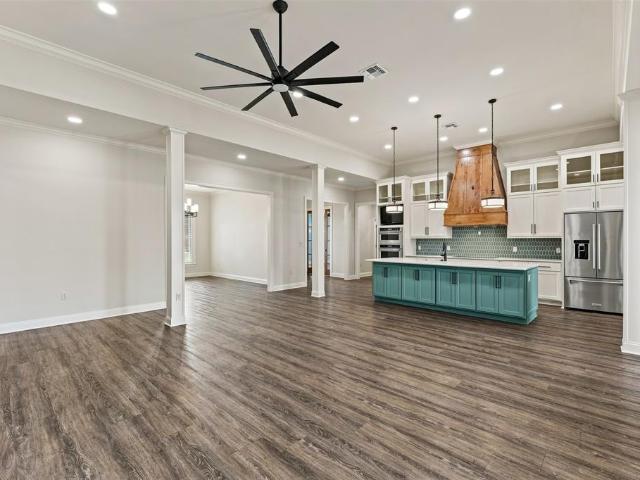 House for sale in Woodway, McLennan County