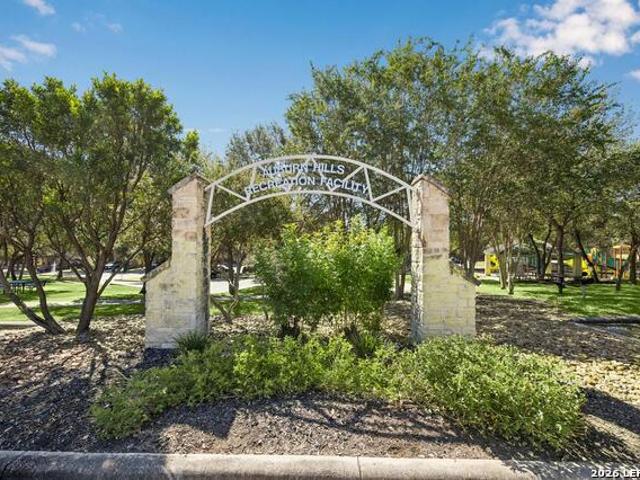 House for sale in Live Oak, Bexar County