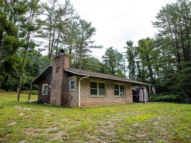 House for sale in New Concord, Ohio