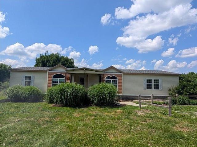 House for sale in Nelson, Missouri