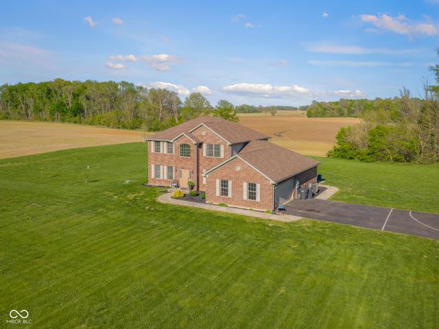 House for sale in Hope, Indiana