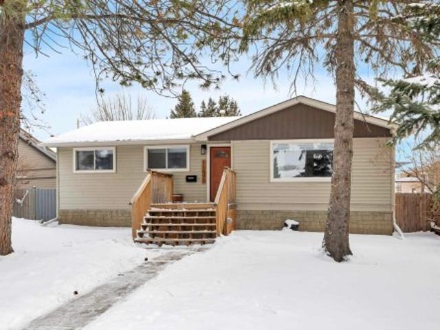 House for sale in Wedgewood, Alberta