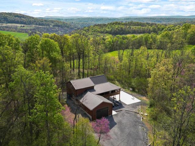 House for sale in Hesston, Pennsylvania