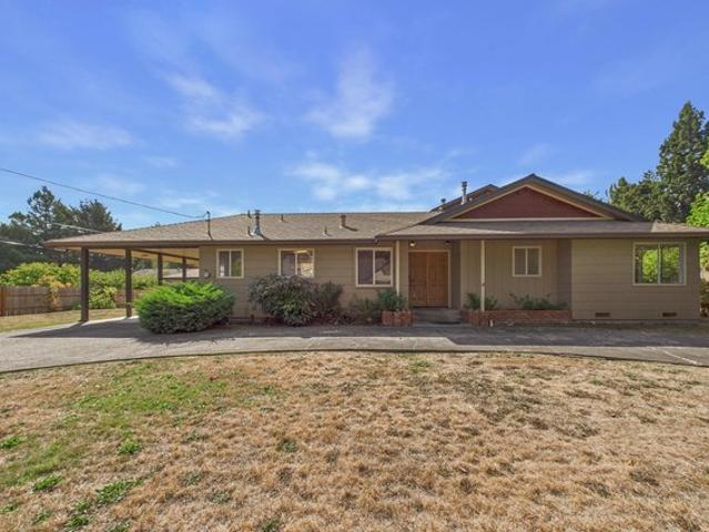 House for sale in Fortuna, Humboldt County