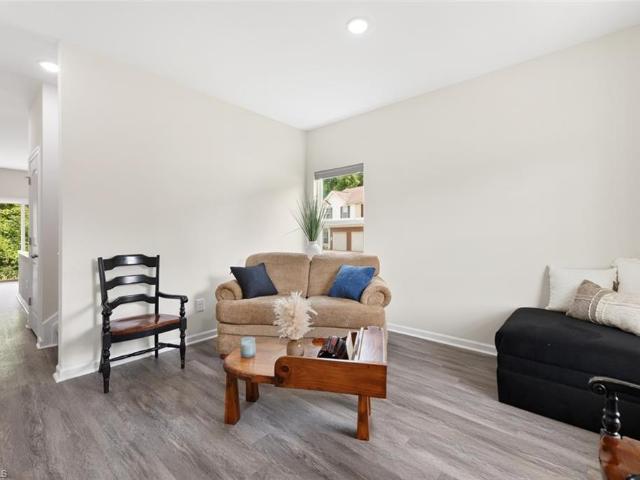 Townhouse for sale in Guilford, North Carolina