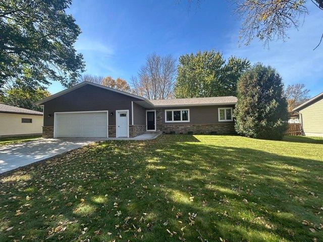 House for sale in Marshall, Lyon County