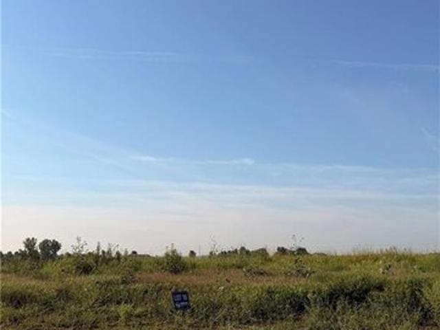 Land for sale in Raymore, Missouri