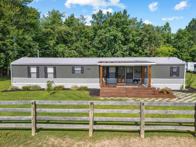 House for sale in Jeffersonville, Kentucky