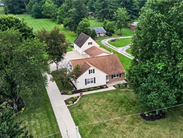 House for sale in Columbiana, Ohio