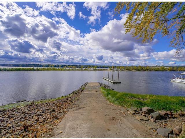 House for sale in Saint Croix, Wisconsin