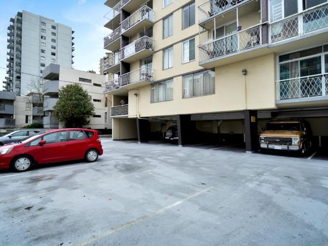 Apartment for rent in Vancouver, British Columbia