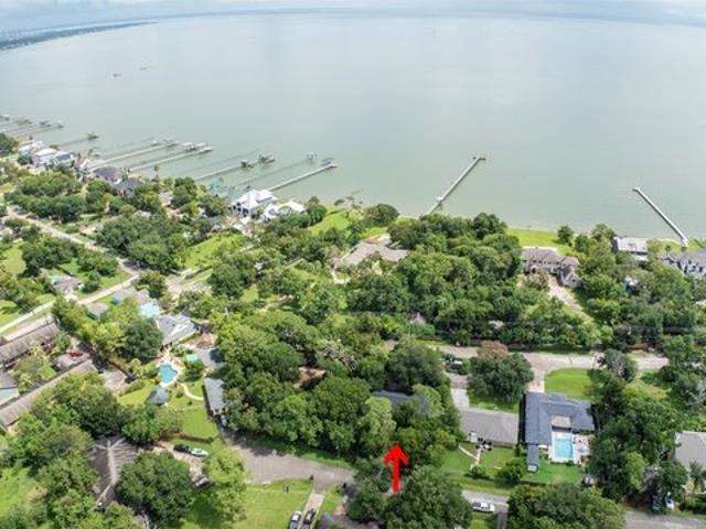 House for sale in Kemah, Texas