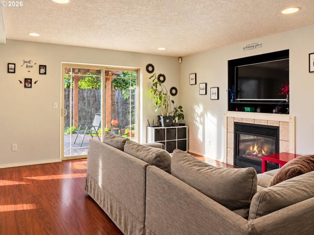 House for sale in Aumsville, Marion County