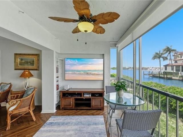 Condo for sale in Naples, Florida