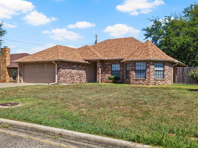 House for sale in Sulphur Springs, Texas