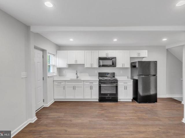 Townhouse for sale in Edmondson Village, Baltimore