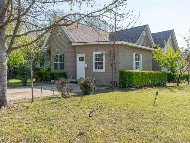 House for sale in Ark