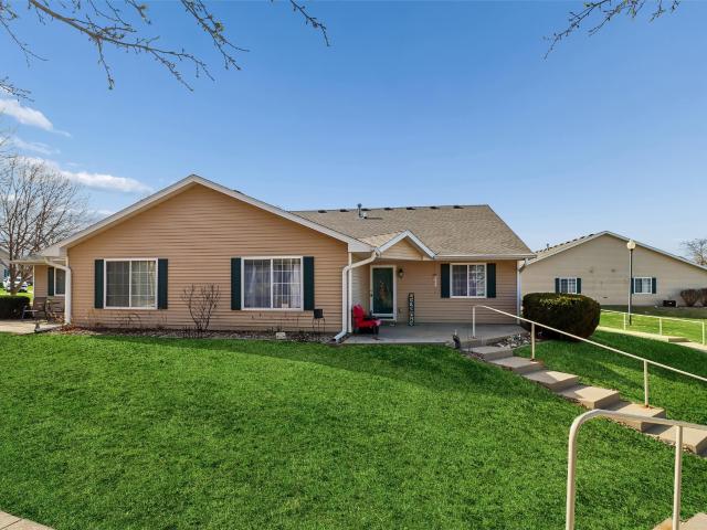 Condo for sale in Indianola, Iowa