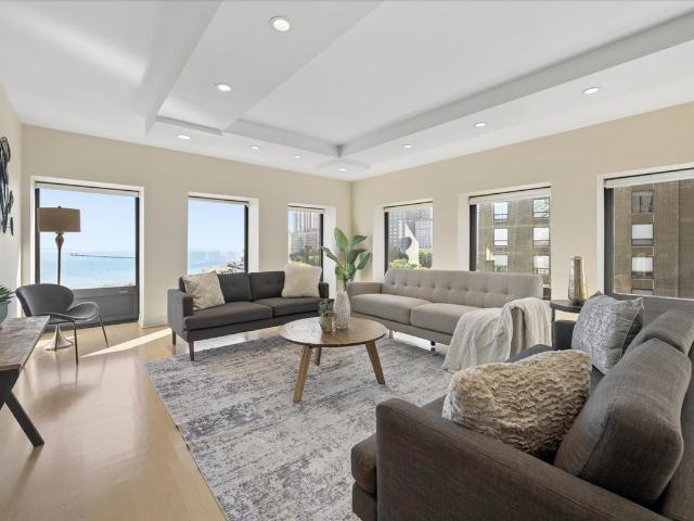 Condo for sale in Gold Coast, Chicago