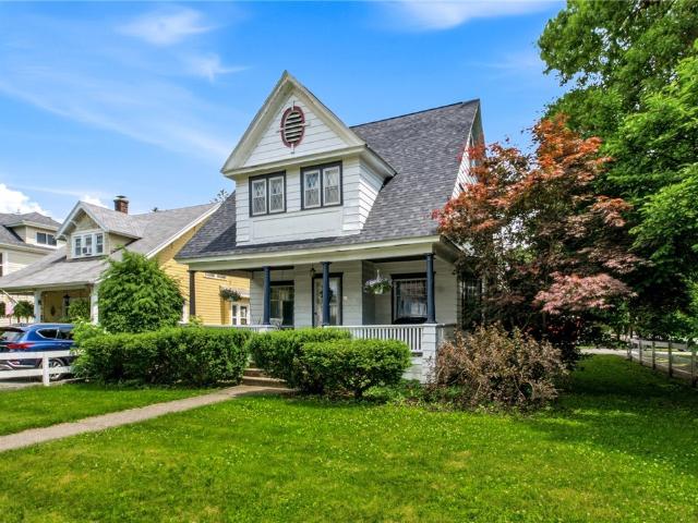 House for sale in Oneida, New York