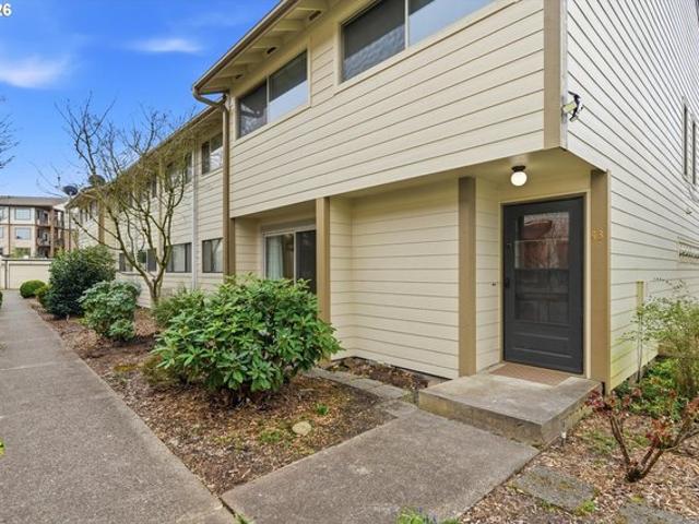 Condo for sale in Oregonia
