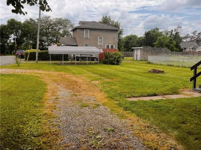 House for sale in Dover, Ohio