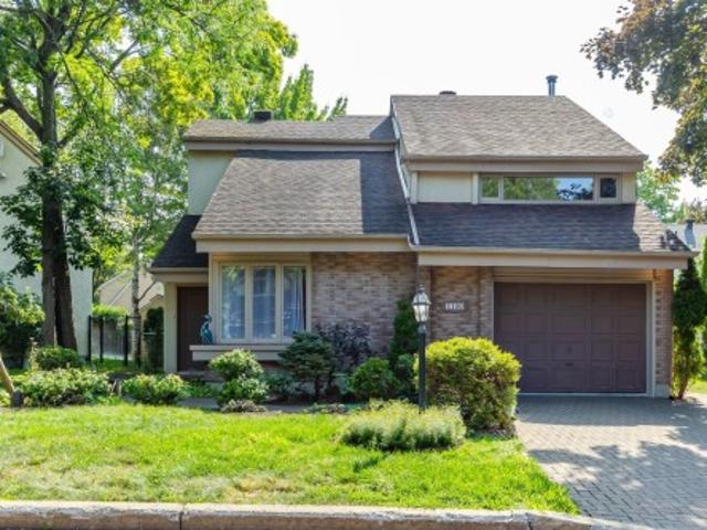 House for sale in Longueuil, Quebec
