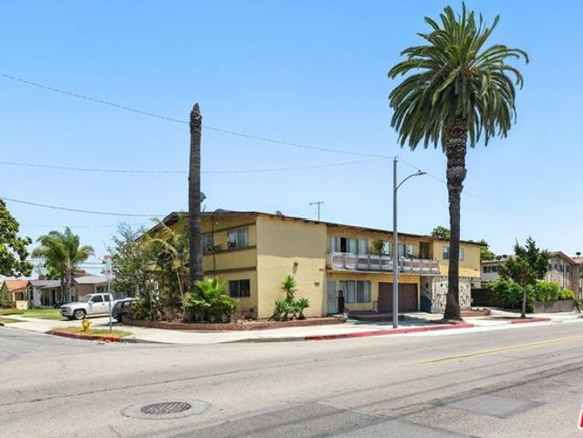 House for sale in Inglewood, California