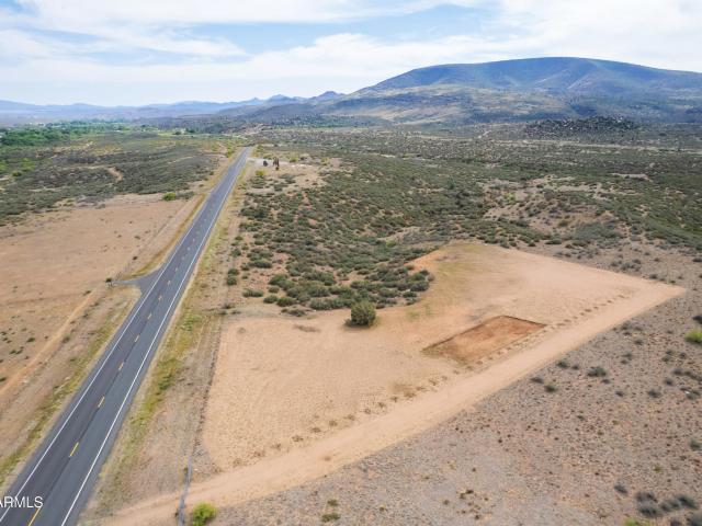 Land for sale in Skull Valley, Arizona