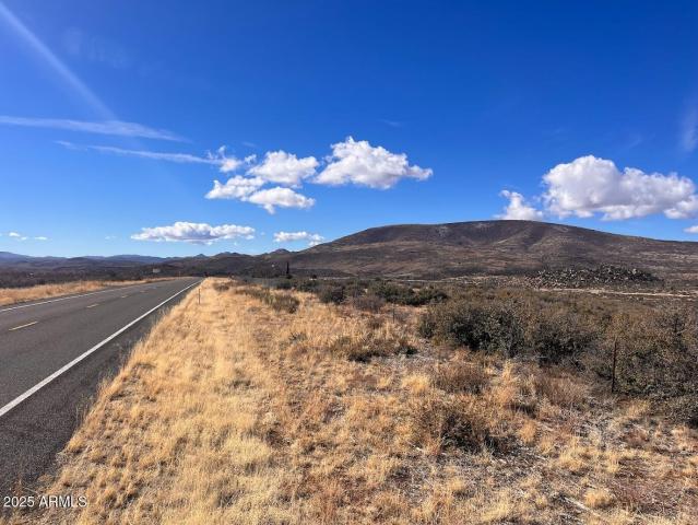 Land for sale in Skull Valley, Arizona