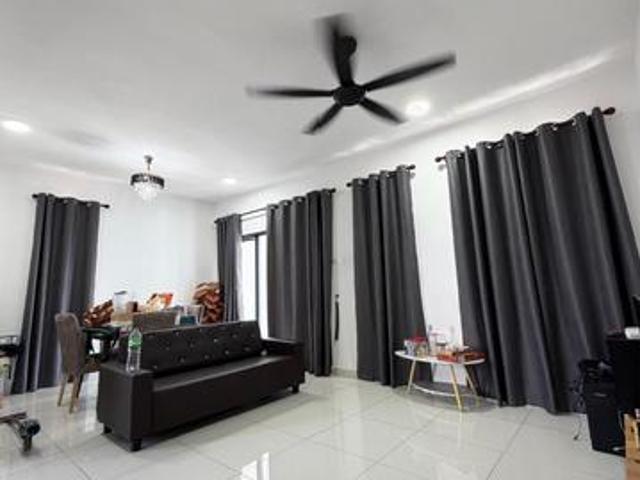Serviced Residence for sale in Port Klang, Selangor