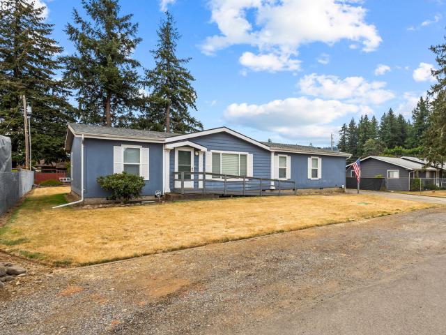 House for sale in Mill City, Linn County