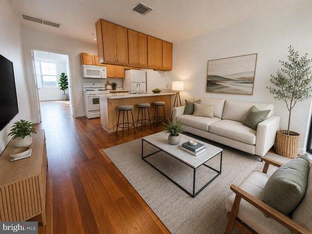 Condo for sale in Philadelphia, Pennsylvania