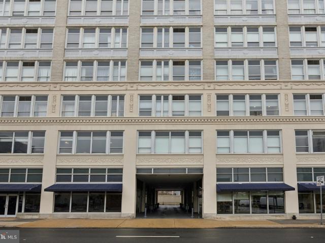 Condo for sale in Philadelphia, Pennsylvania