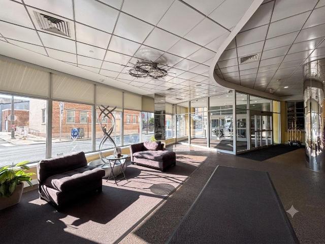 Condo for sale in Philadelphia, Pennsylvania
