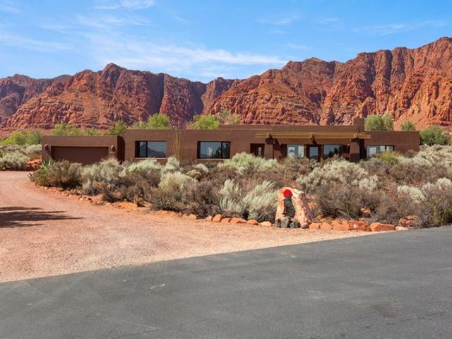 House for sale in Ivins, Utah