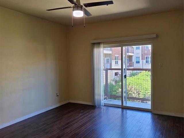 Condo for sale in Carrollton, Texas