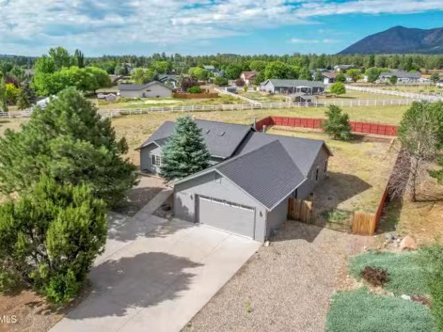 House for sale in Flagstaff