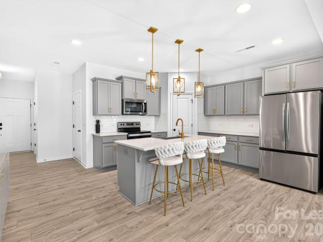Townhouse for rent in Mecklenburg, North Carolina