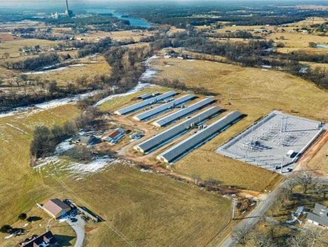 Farm for sale in Ark
