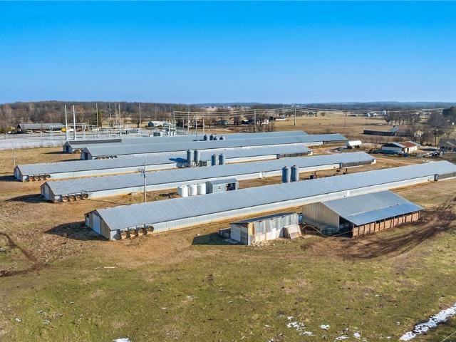 Farm for sale in Ark