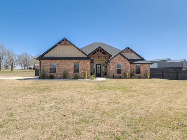 House for sale in El Reno, Canadian County