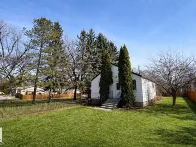 House for sale in Wedgewood, Alberta